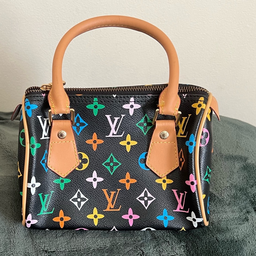 Louis Vuitton Speedy